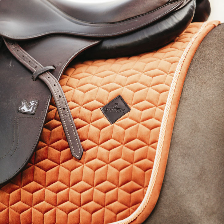 product shot image of the Saddle Pad Velvet Jumping - Orange