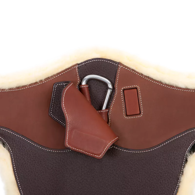 product shot image of the Stud Girth with Removable Sheepskin Lining