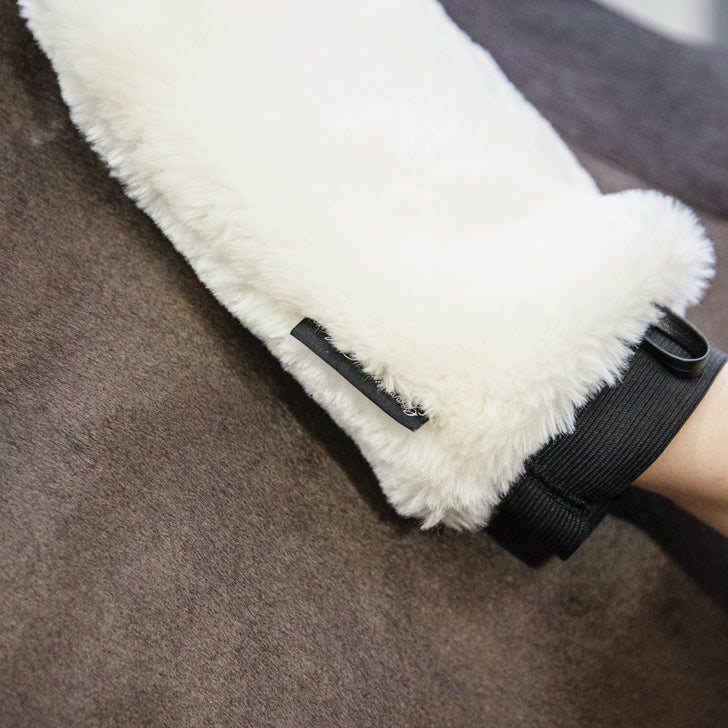 product shot image of the Grooming Deluxe Sheepskin Grooming Glove - Natural