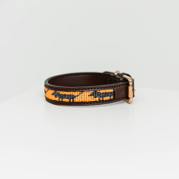 product shot image of the kentucky horsewear dog collar handmade pearls orange