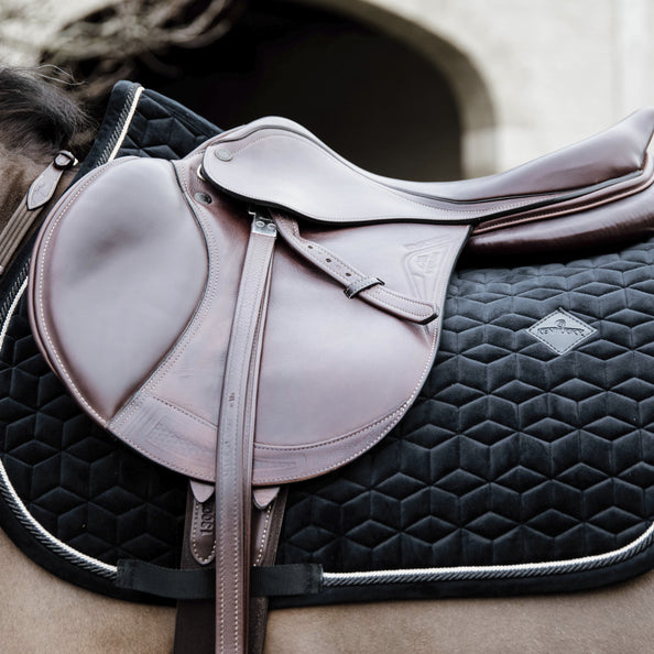 product shot image of the Basic Velvet Jumping Saddle Pad - Black